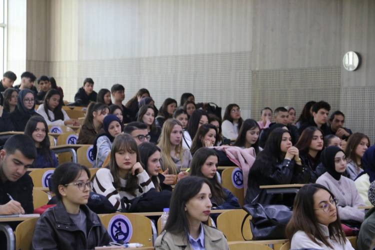 Geleceğime Yön Veriyorum/Hukuk Fakültesi